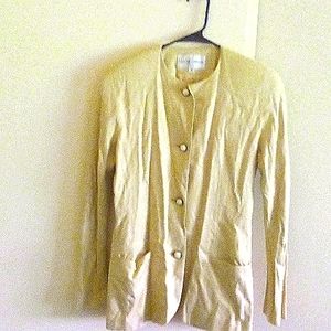 Casual corner blazer